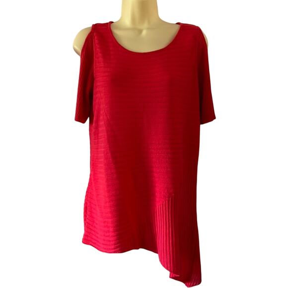 Heart N Crush Woman Size M Cold Shoulder Asymmetrical Sweater Lightweight Tunic - Picture 1 of 10